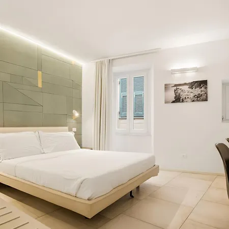 Mada Charm Terrace&carugio شقة فيرناتْسا