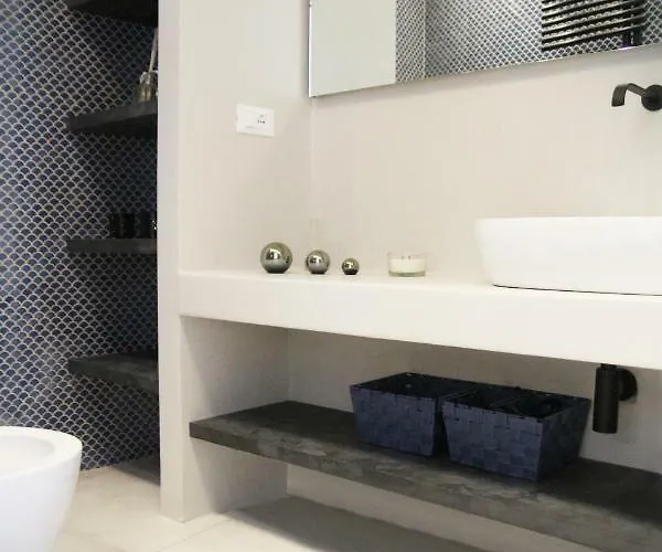 Mada Charm Terrace&carugio *