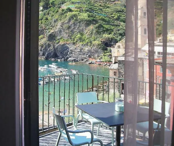 Mada Charm Terrace&carugio * Vernazza