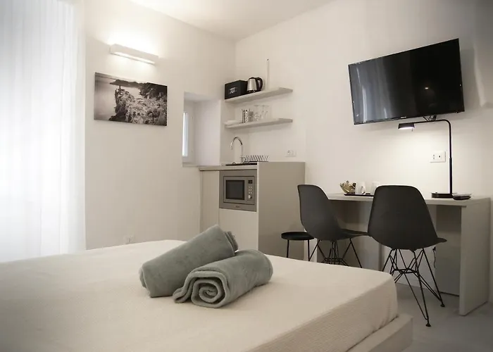 Mada Charm Terrace&carugio Vernazza